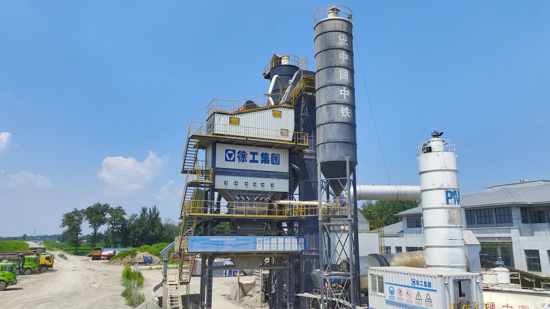 5000型！助力河南高速建設(shè)！