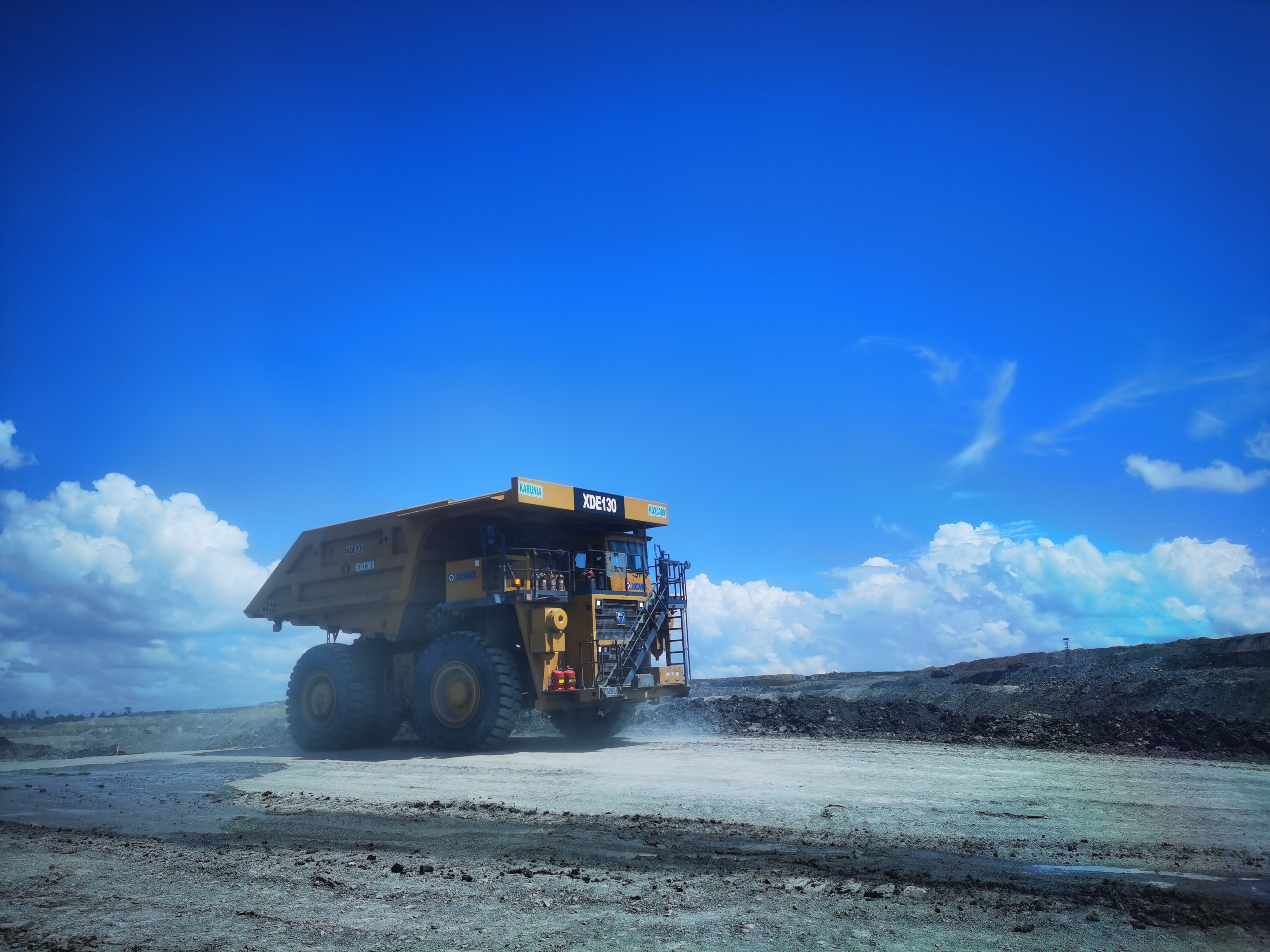 礦業(yè)報國，效率傳奇！徐工礦山機(jī)械100臺+扎根高原