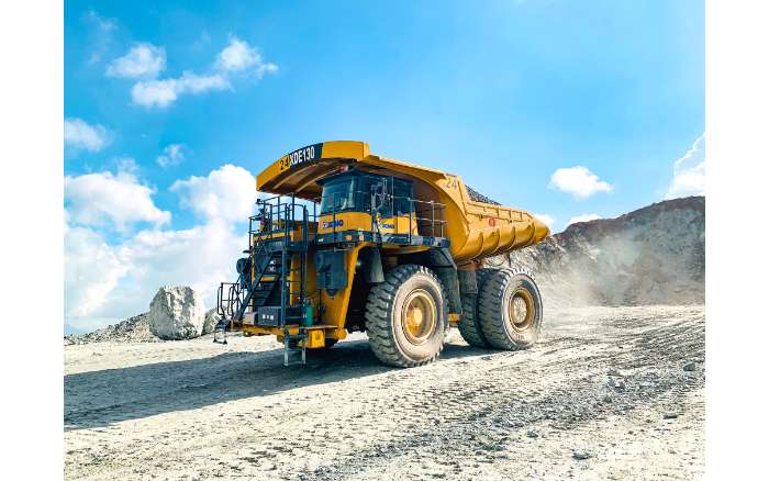 高端突破，裝備美好丨徐工XDE130雙橋剛性礦車持續(xù)批量發(fā)車澳洲