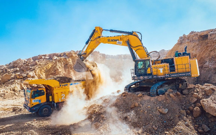 超百臺交付！徐工XG130礦卡再造示范礦區(qū)