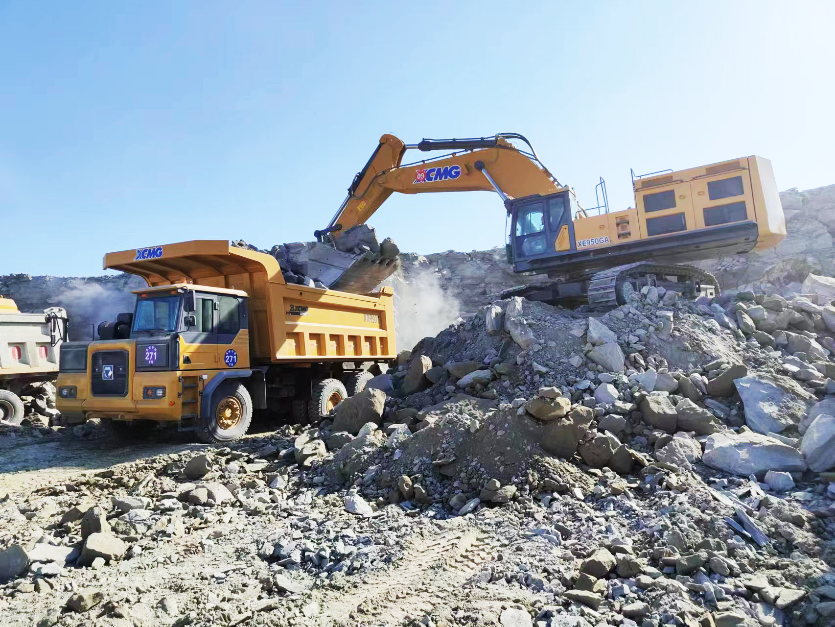 “黃金搭檔”—XE950GA與XDR90完美組合，高效賦能礦山開采