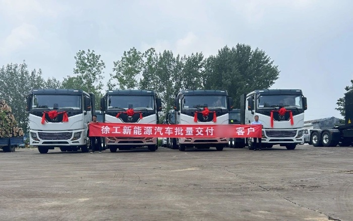 車隊(duì)老板的“致富經(jīng)”：“選擇徐工，就是選擇成功！”