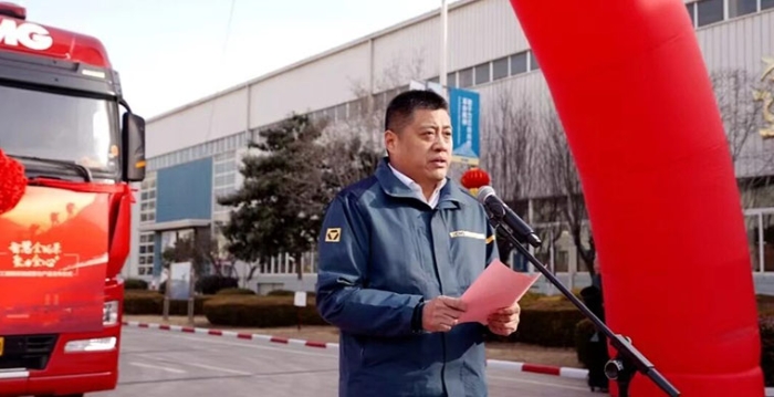 開年即沖刺！徐工高端油面產(chǎn)品火力全開！