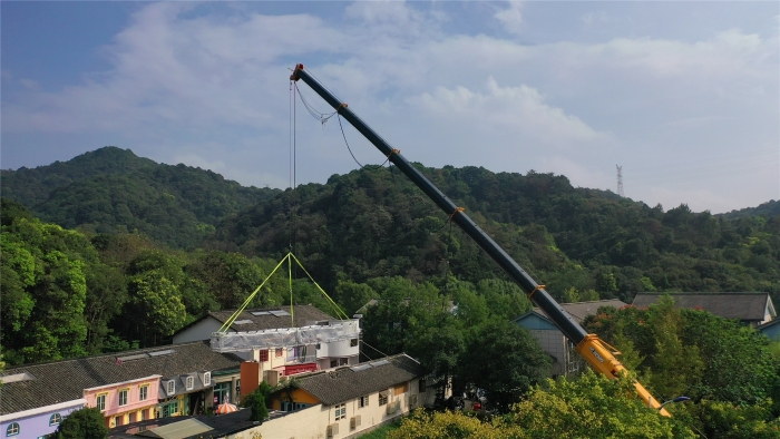 46米跨距吊3天！徐工G2代四橋130噸“闖入”影視圈！