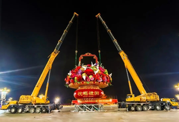 連續(xù)15載，徐工“赴約”天安門(mén)，獻(xiàn)禮祖國(guó)！
